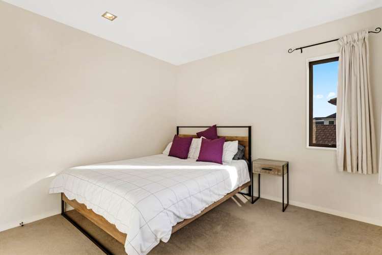 23 Terrasini Drive Flat Bush_28