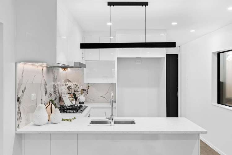 5B Janine Place Bucklands Beach_9