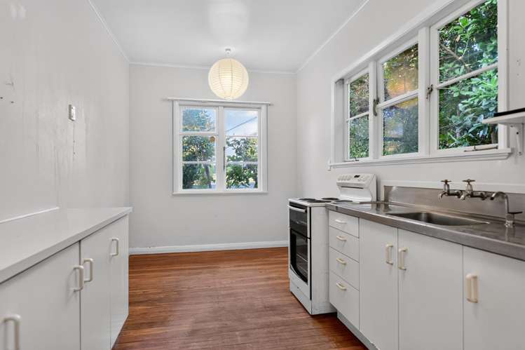 25 Bledisloe Terrace Hamilton East_24