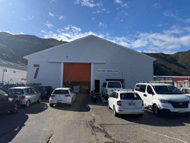 115 Gracefield Road Gracefield_2