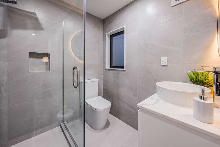 67C & 67D Russell Road Manurewa_18