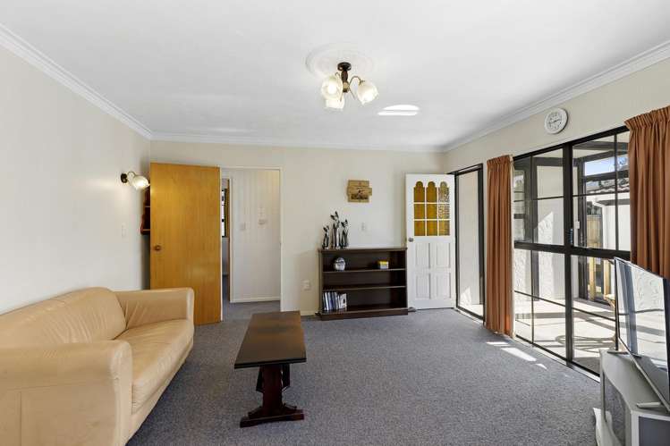 4/3 Islington Street Trentham_6