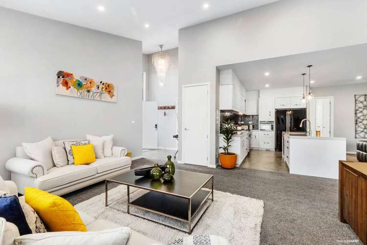 22 Knoll Rise Pukekohe_2