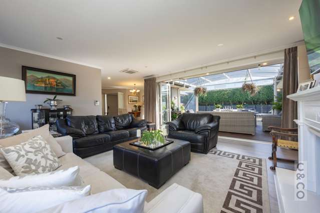 11 Canoe Lane Riverhead_2