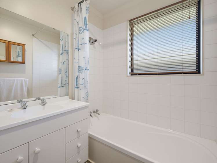 3 Newfield Drive Fairview Downs_20