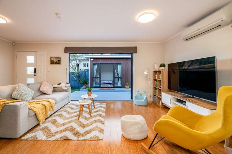 62a View Road Henderson_19