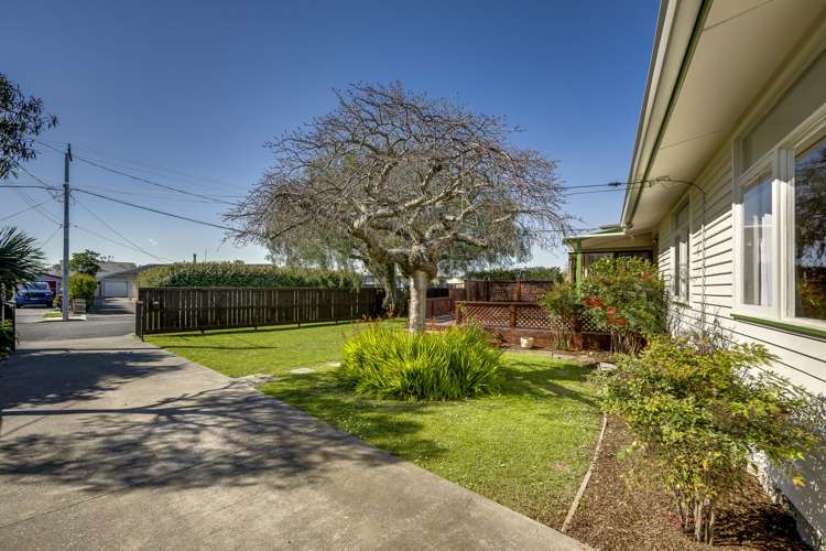 2 Cornwall Road Taradale_13