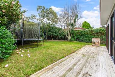 2/65 Campbell Road_3