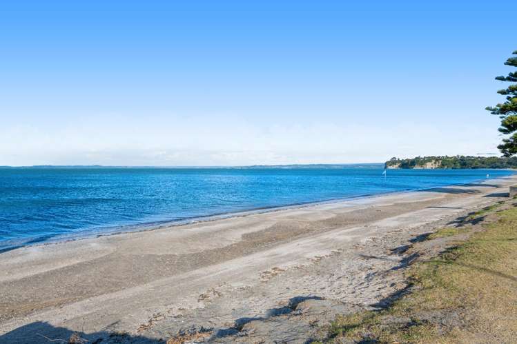 18b The Esplanade Eastern Beach_5