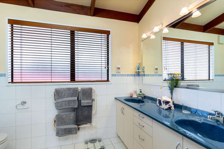 7 Regent Place Witherlea_11