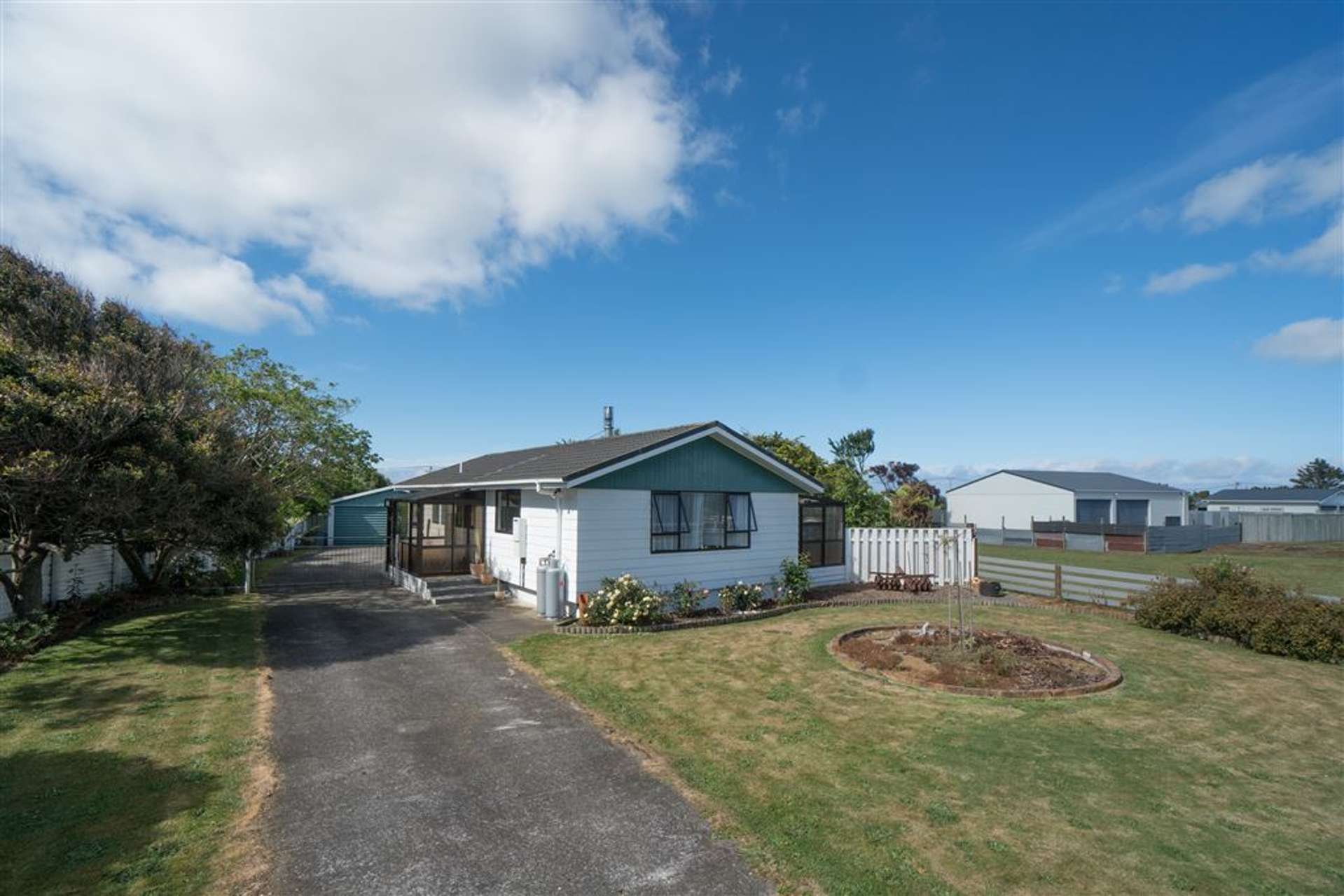 16 Kapuni Street Manaia_0