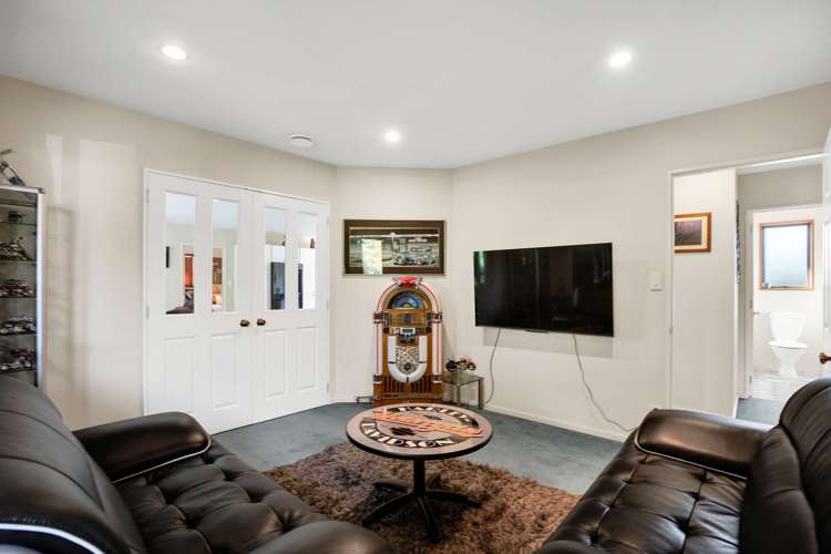 36 Taranaki Drive Woodend_6