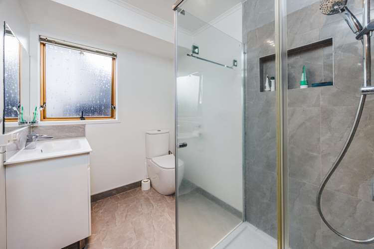 14 Charntay Avenue Clover Park_11