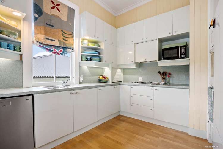 12 Warrington Road Remuera_11