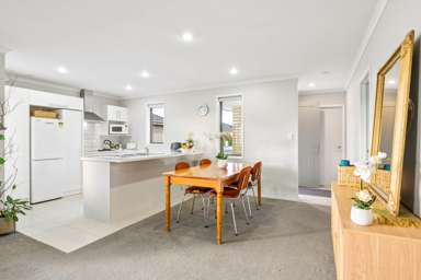 11 Captain Mitchell Drive_4