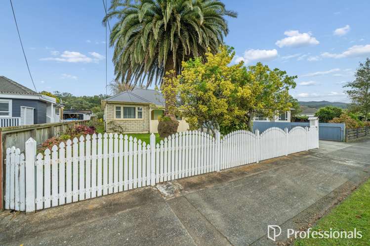33 Wellington Road Wainuiomata_25