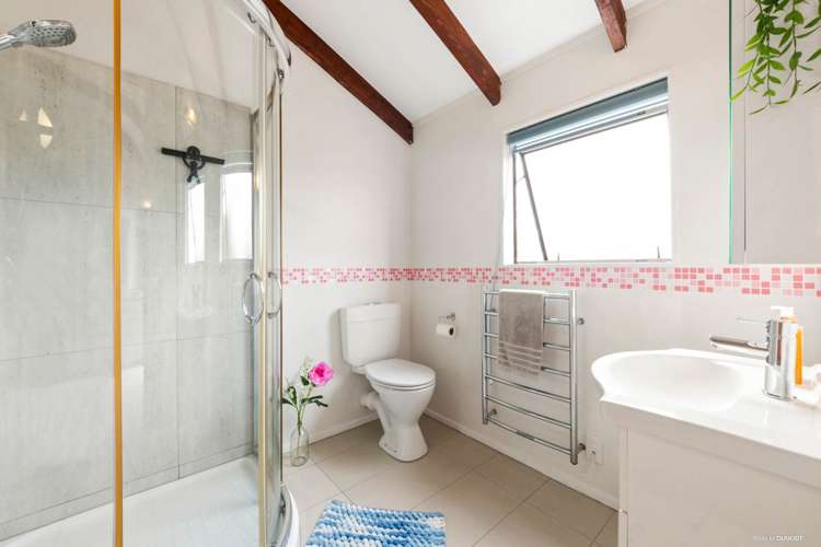 1/11 Forsythe Place Massey_14