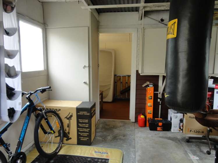 35 Preston Avenue Mount Albert_14