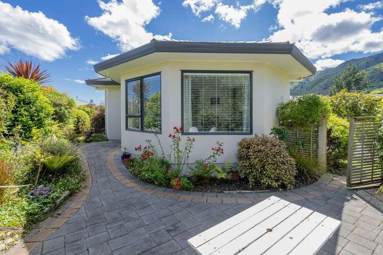 4 Balmerino Grove Waikanae_12