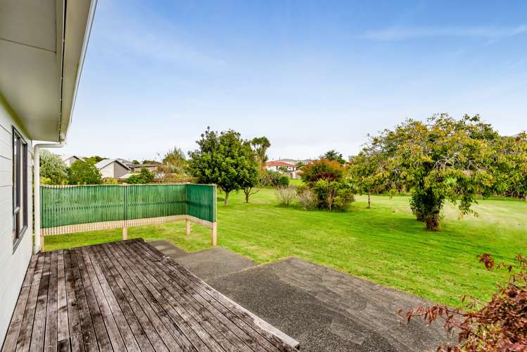 59 Blake Street Waitara_32