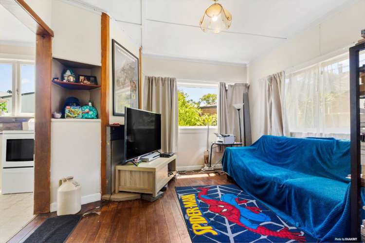 33 Kinross Street Blockhouse Bay_7