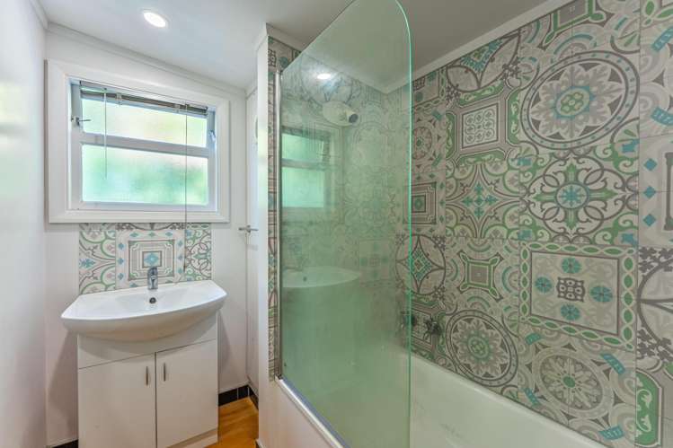 9 Rangatira Street Otaki_12