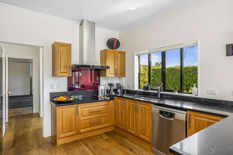 105 Mairetahi Road South Head_17