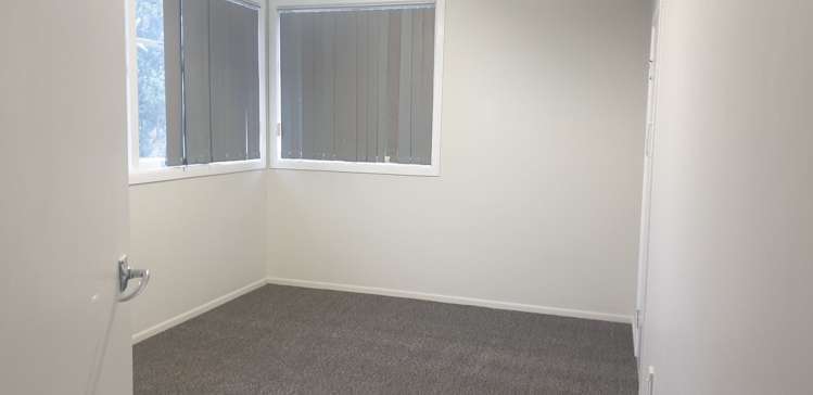 53 Vodanovich Road Te Atatu South_7