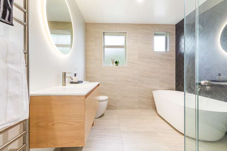 29 Awhiorangi Promenade Swanson_15