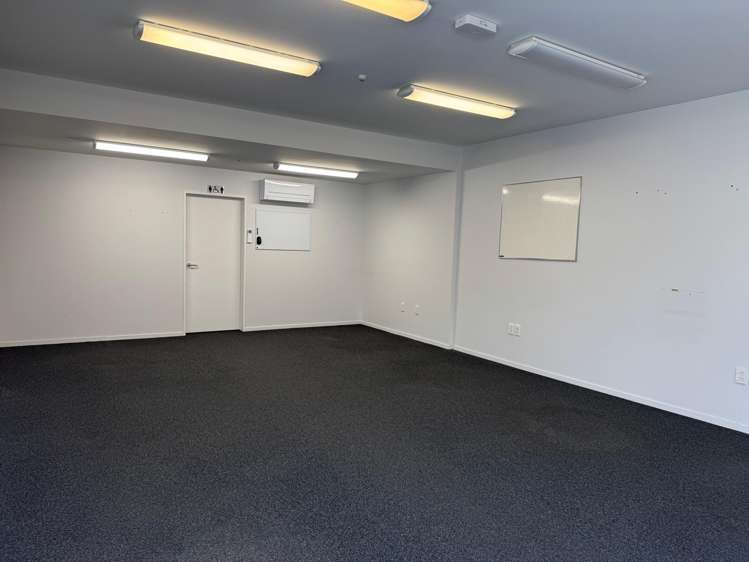 10/19 William Lewis Drive Sockburn_8