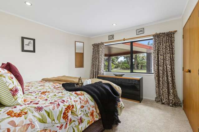 WHERE COUNTRY LIVING MEETS CONVENIENCE