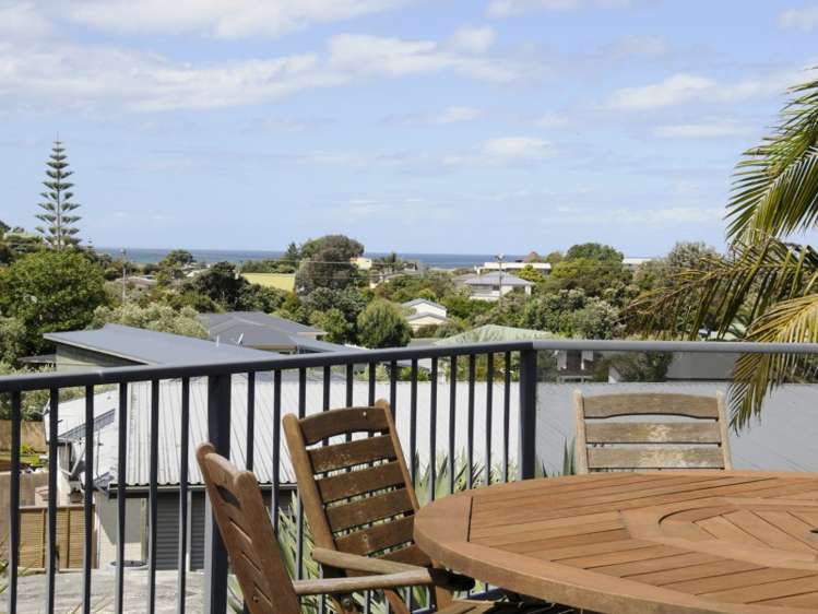 8 Driftwood Place Mangawhai Heads_17