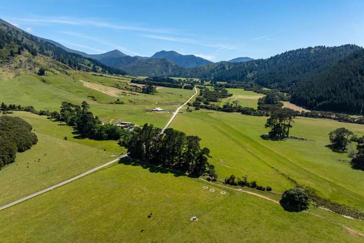 69 Titirangi Road Kenepuru Sounds_17