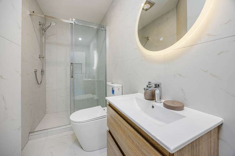 5B Beaufort Place Papatoetoe_13