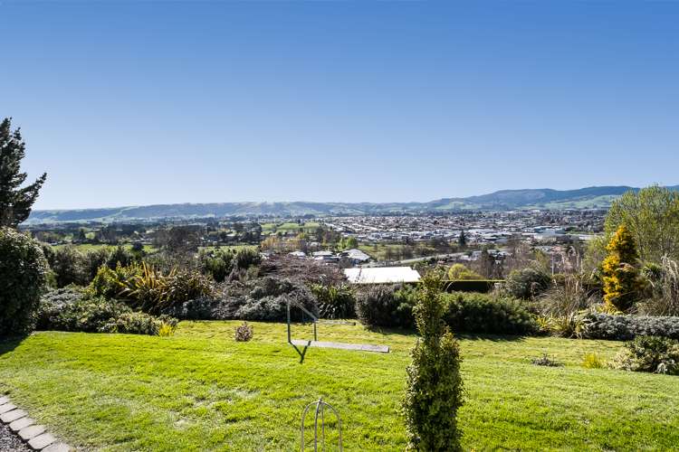 19 Fairmile Drive Mosgiel_17