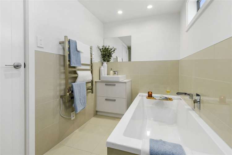 36 Fielding Crescent Farm Cove_15