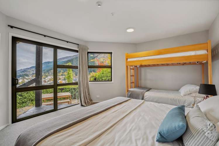 13 Malaghan Street Queenstown_12