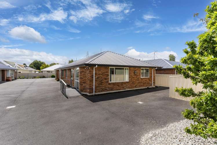 1/4 Reid Avenue Mosgiel_19