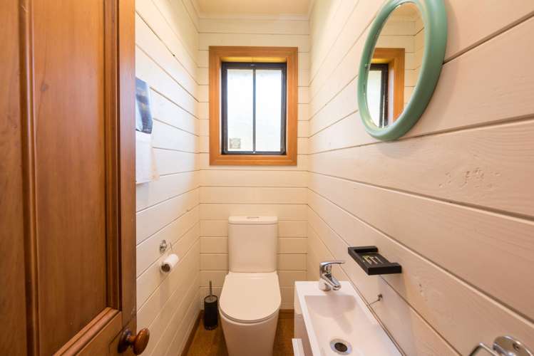 718 Kenepuru Road Mahau Sound_21