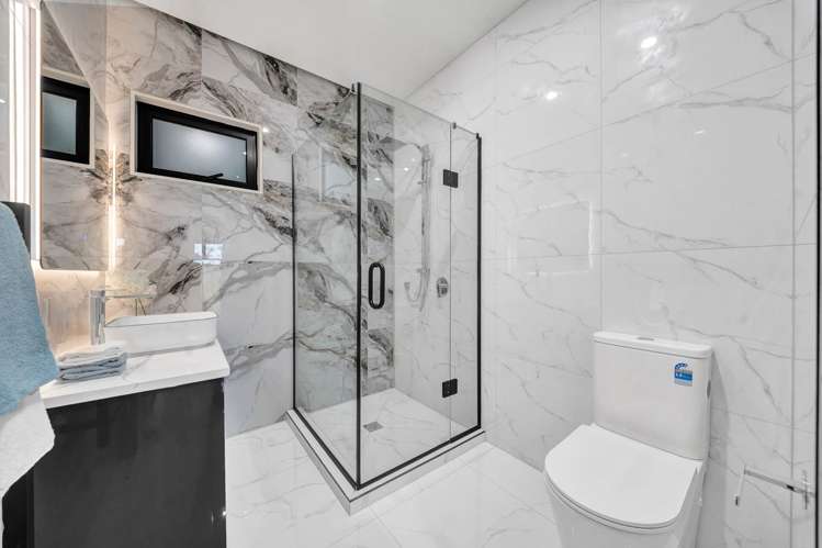 28 Rongoa Maori Way Pukekohe_17