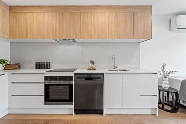 Selo/361 Glengarry Road Glen Eden_2