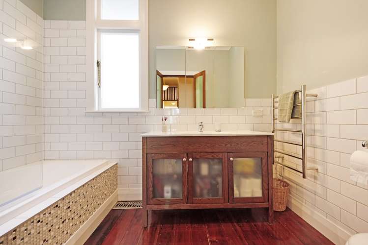 11 Firth Terrace Karori_16