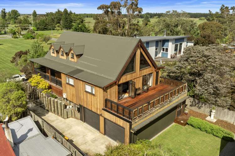 11 Rinaldi Avenue The Pines Beach_23