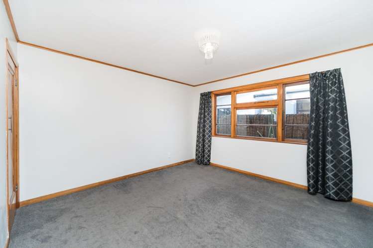 184 South Street Feilding_19