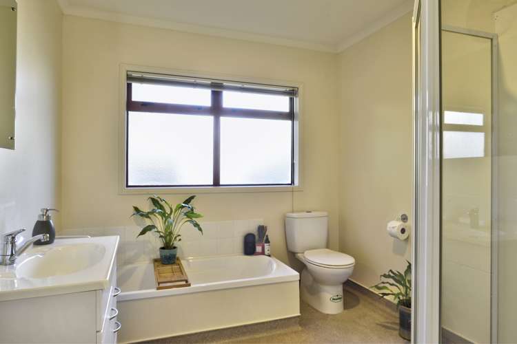 18a Fisher Place Carterton_11