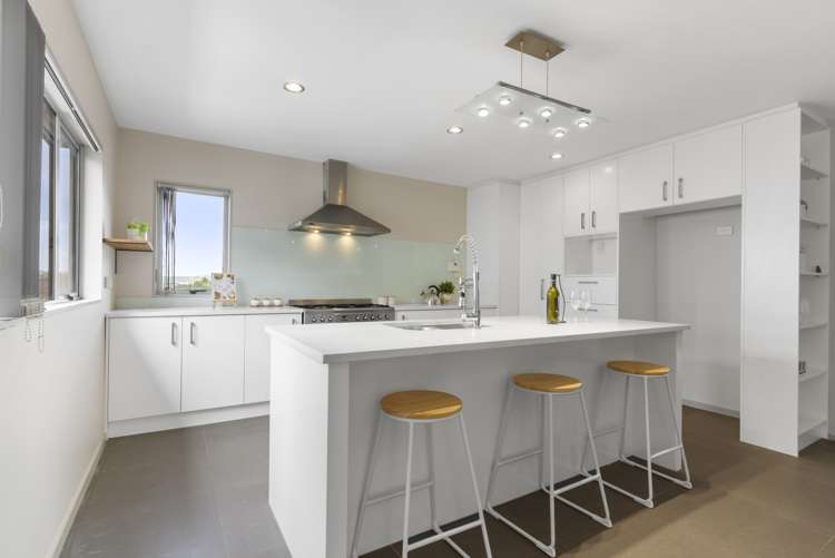 31 Lucca Crescent Flat Bush_4