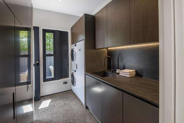 11 Cheltenham Road, Cheltenham Devonport_23