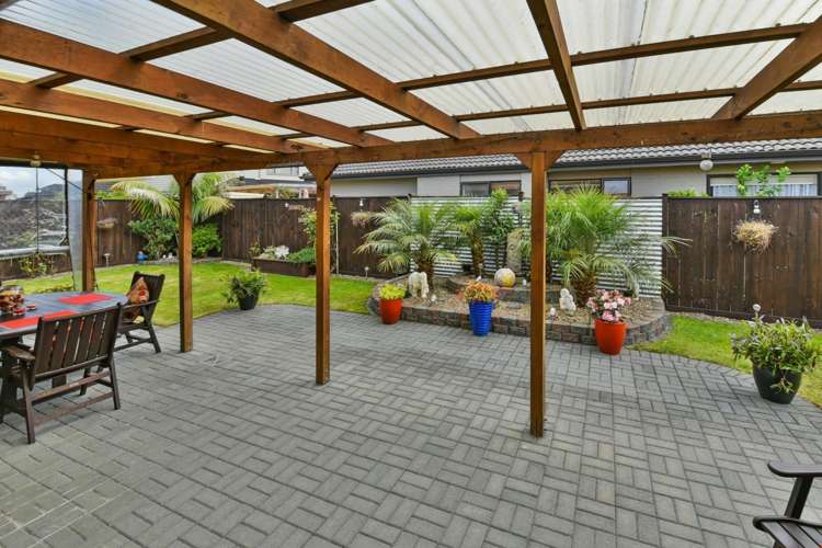 29 Stranraer Crescent Wattle Downs_2