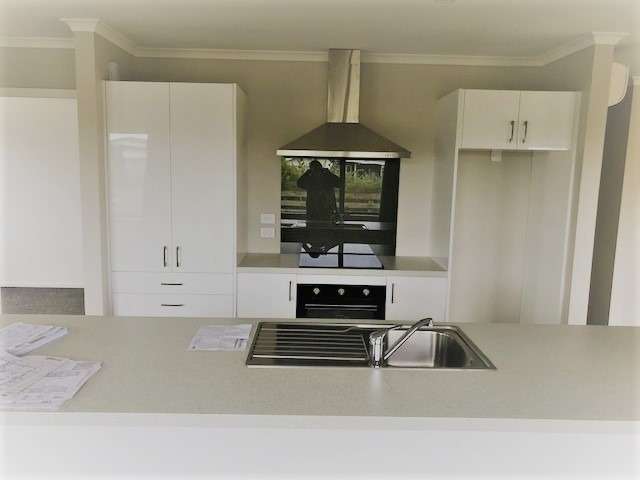 48b Taranaki Street 10754_1