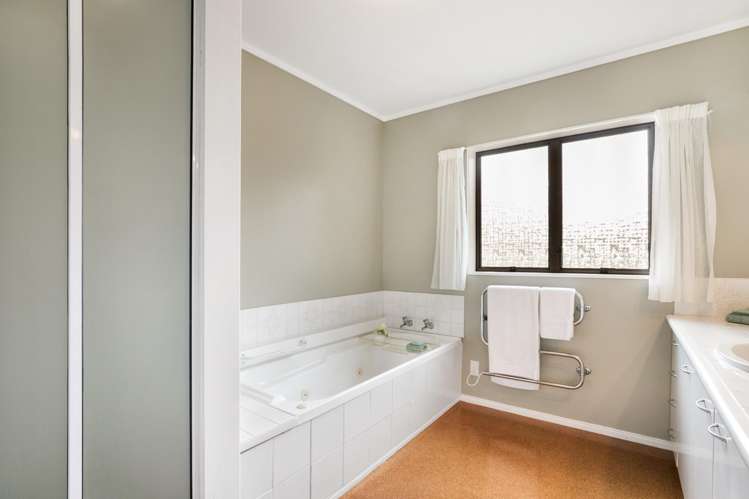 24 Jack Paterson Road Opaheke_11